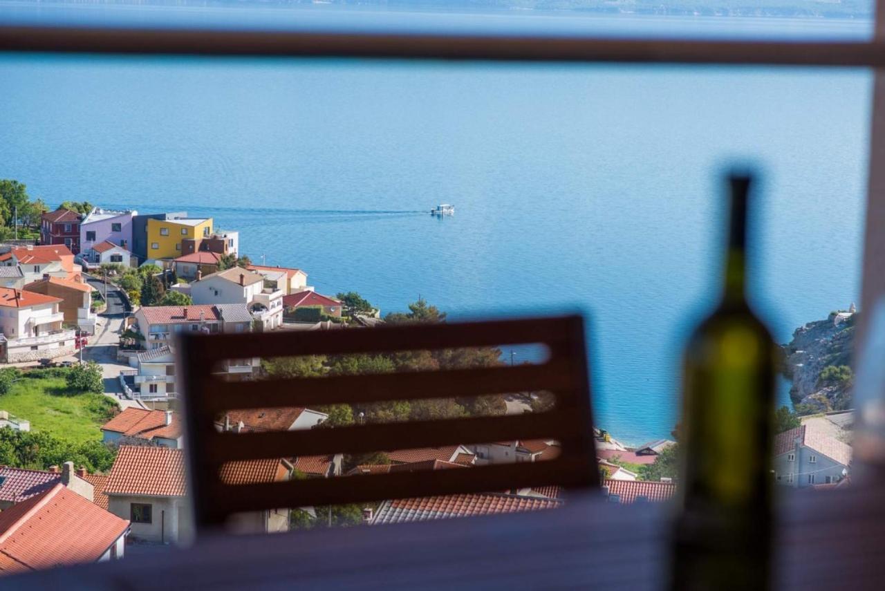 Apartman Zoe Vrbnik Exterior foto